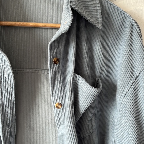 Light corduroy button down - Picture 3 of 3